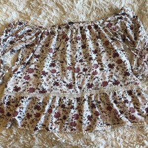 American Eagle Floral off shoulder top